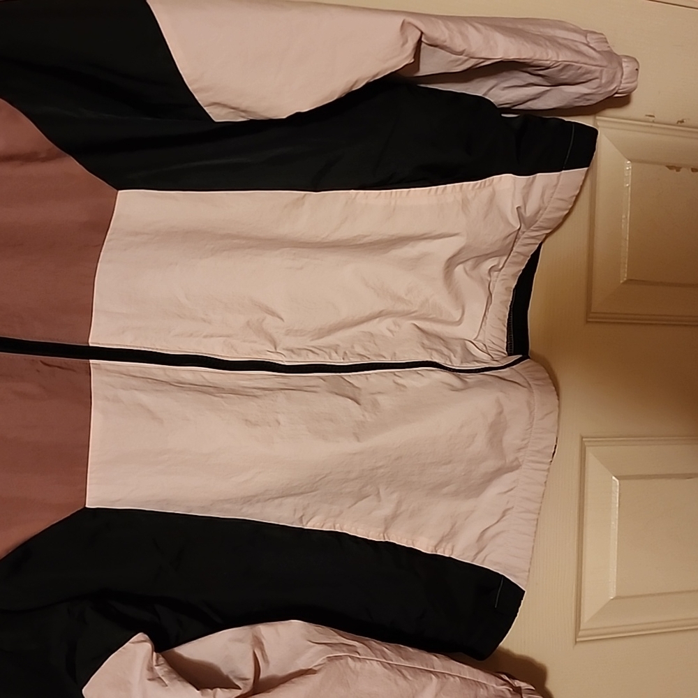 Pink jacket - Picture 3 of 6